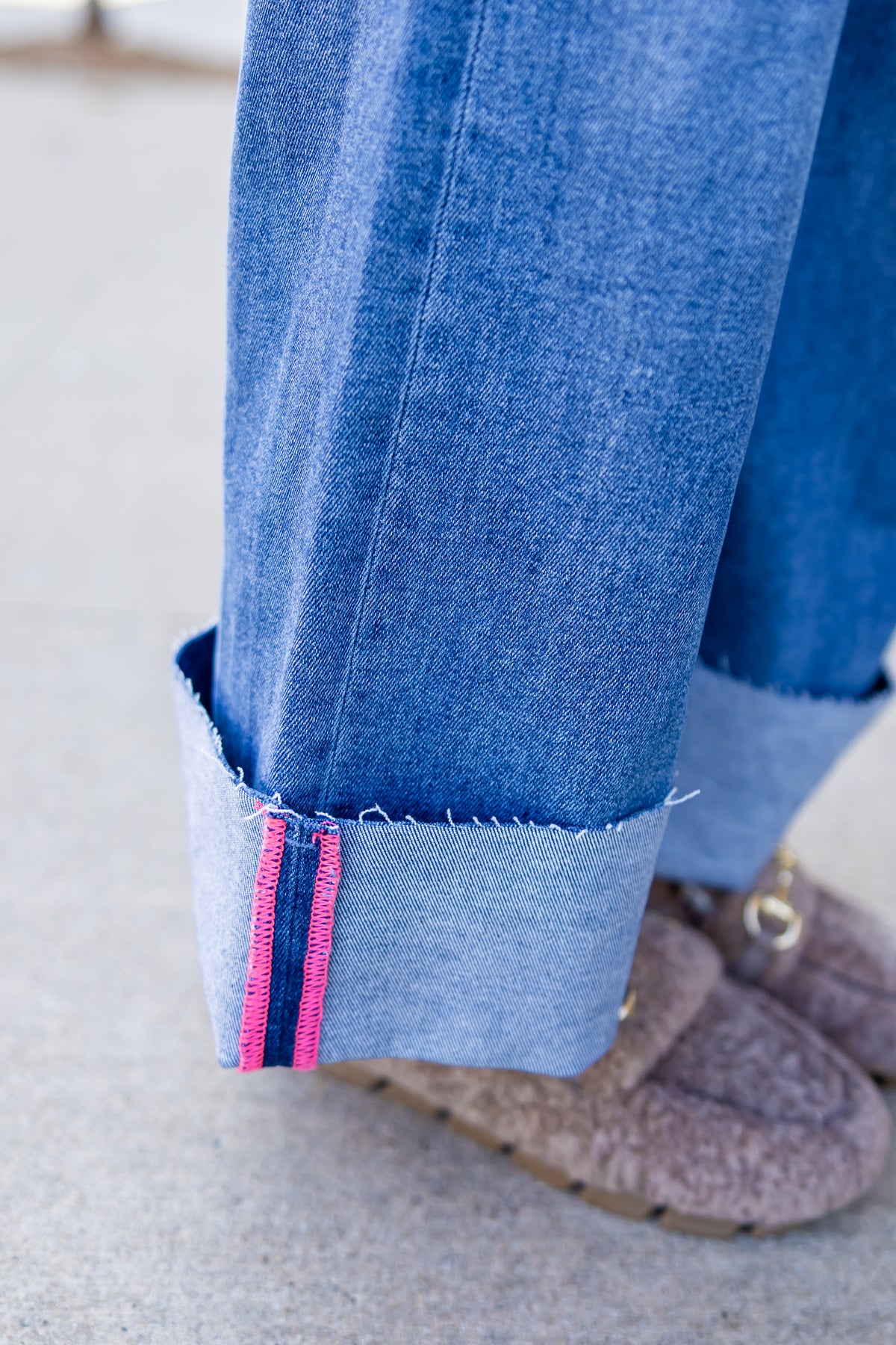 Risen Medium Wash with Pink Stitching